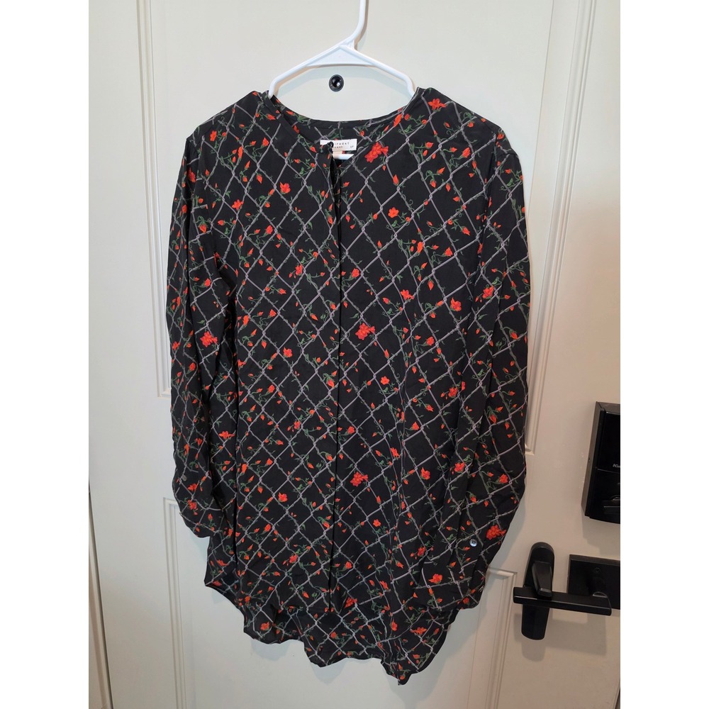 Equipment Femme Silk Blouse Womens Small Black Red Floral Rose Trellis Top